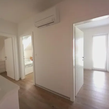 Počitniška hiša Riverside Holiday House Catez ob Savi